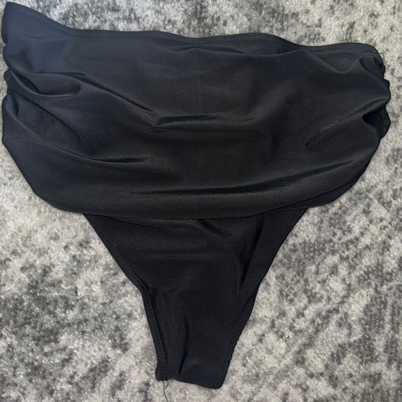 New Amazon Black High Waist Shirred Bikini Bottom Size: Large - Picture 1 of 3